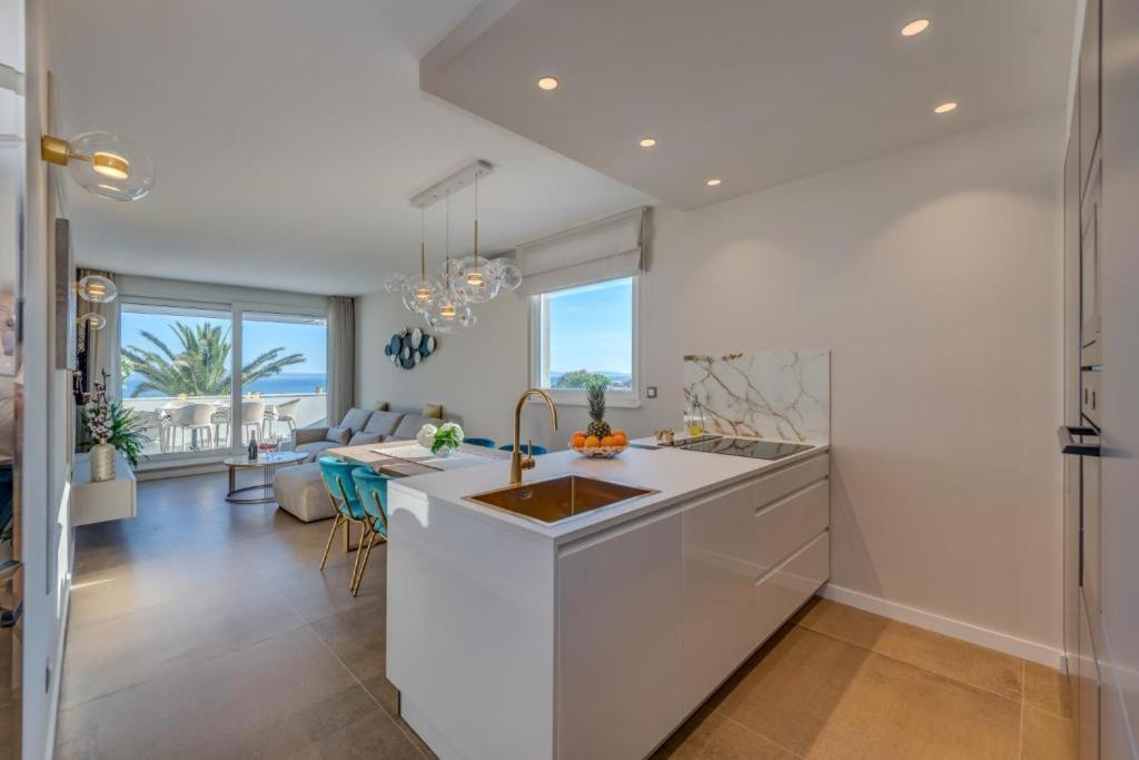 Beachfront Apartment Σπλιτ Εξωτερικό φωτογραφία