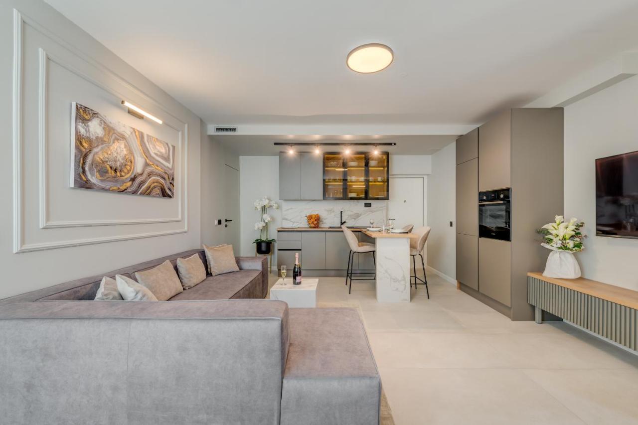 Beachfront Apartment Σπλιτ Εξωτερικό φωτογραφία